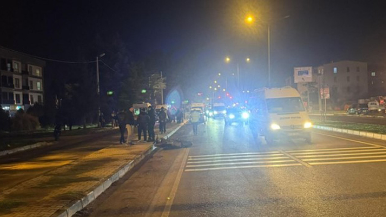 Motosikletler çarpıştı: 1 ölü, 3 yaralı