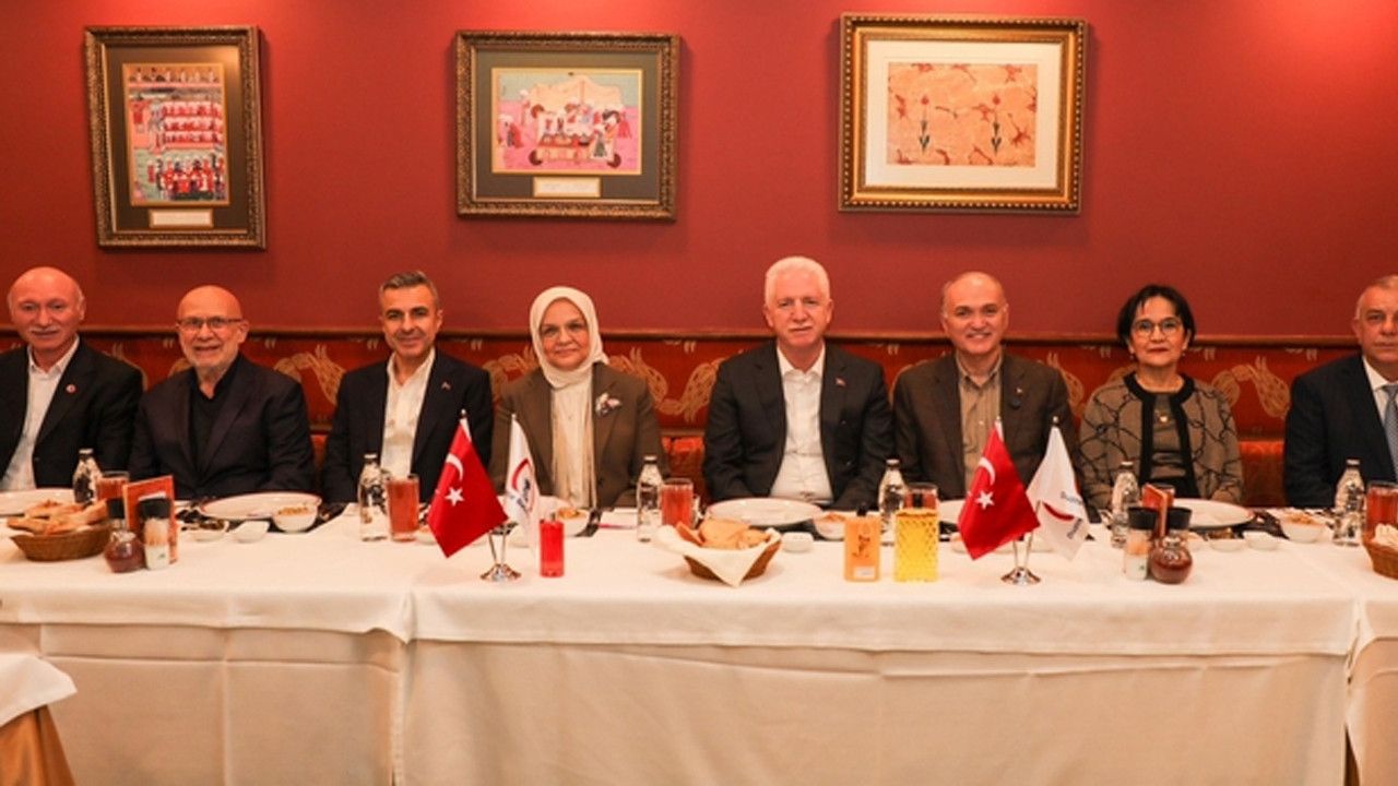 Düzce yemekleri 138 yıllık restoranda pişti