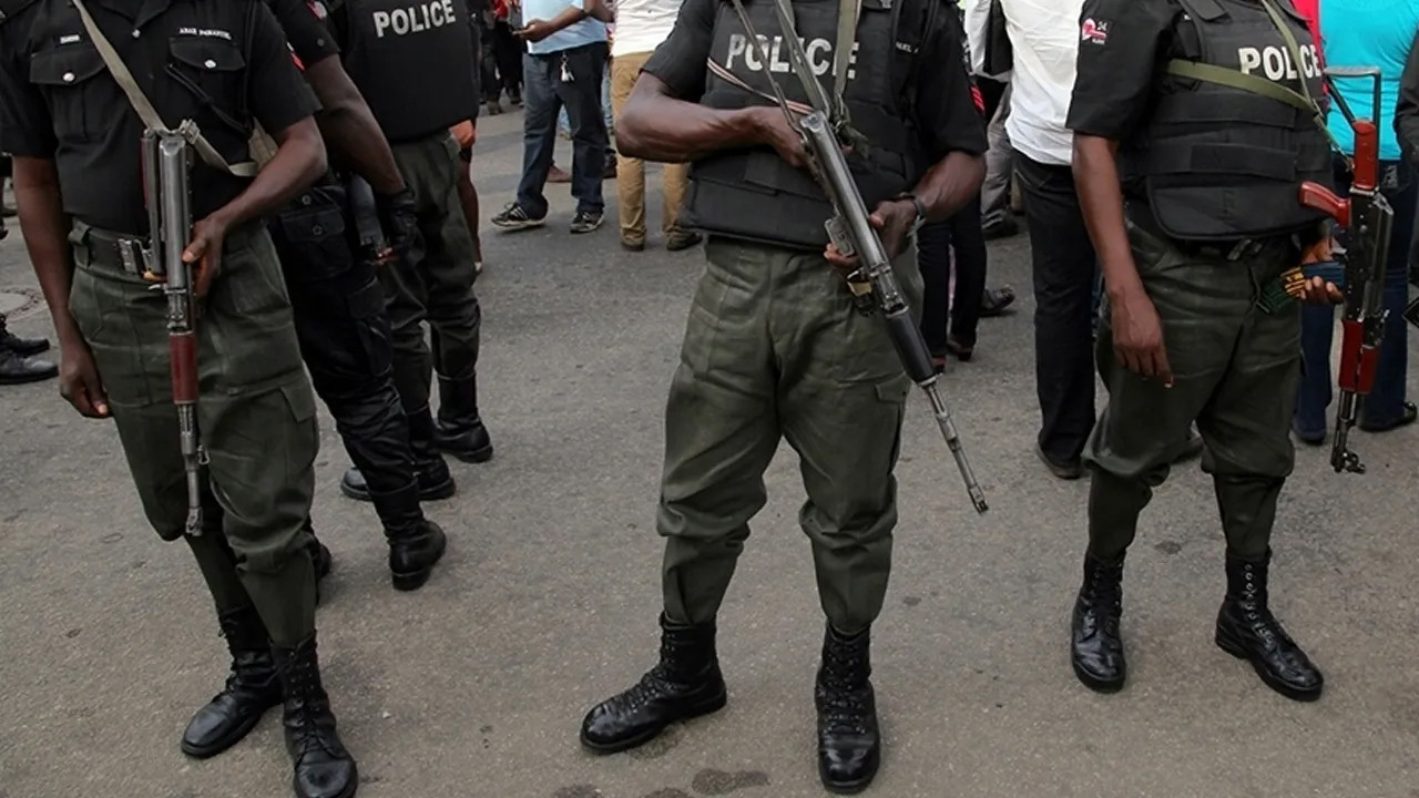 Nijerya'da düzenlenen silahlı saldırılarda 6 kişi hayatını kaybetti