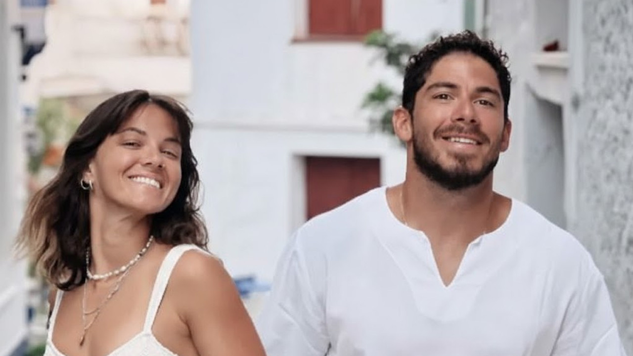 9 yıllık aşk mutlu sonla taçlandı: Survivor Anıl Berk Baki nişanlandı