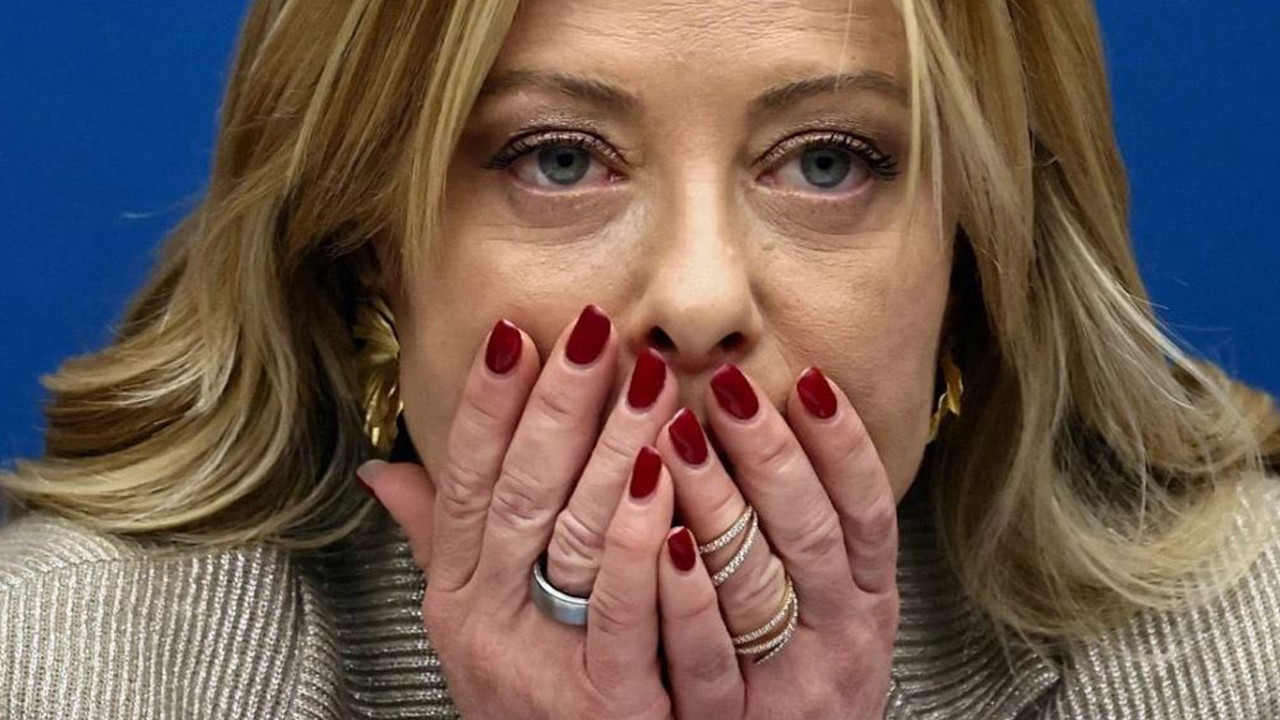 Fahrettin Koca Galatasaray galibiyetini Meloni ile kutladı: Siyasilerden tebrik paylaşımları