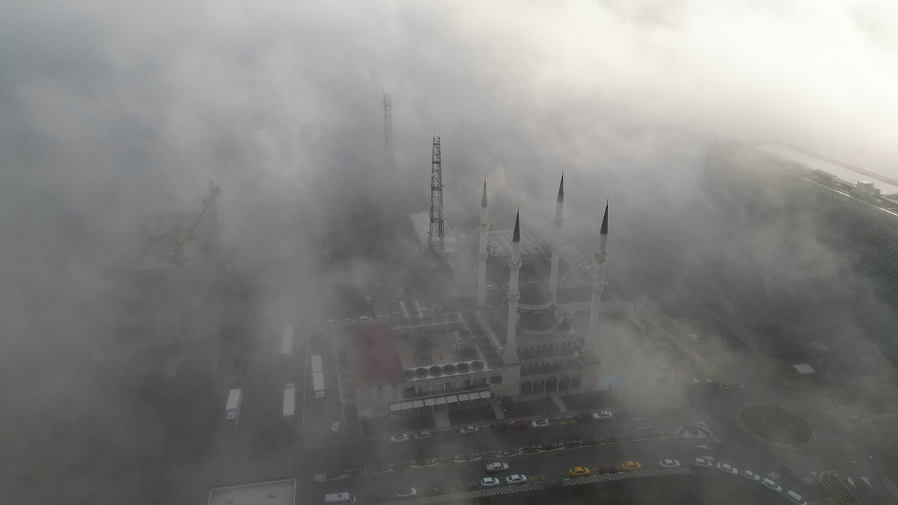 Sis Tekirdağ’da hayatı yavaşlattı