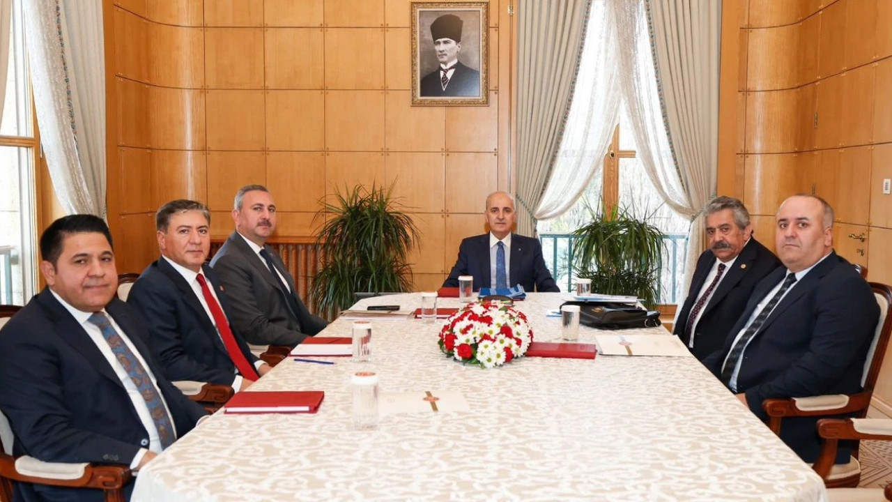 Süreç komisyonu son düzlükte: Ortak rapor taslağı revize edildi