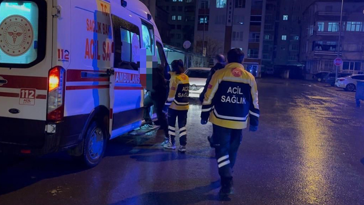 Çocukların kavgasında bıçaklar çekildi: Sonu hastanede bitti