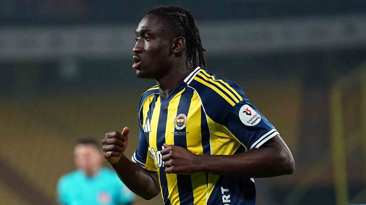 Fenerbahçe'de Sidiki Cherif ilk kez 11'de sahaya ç…