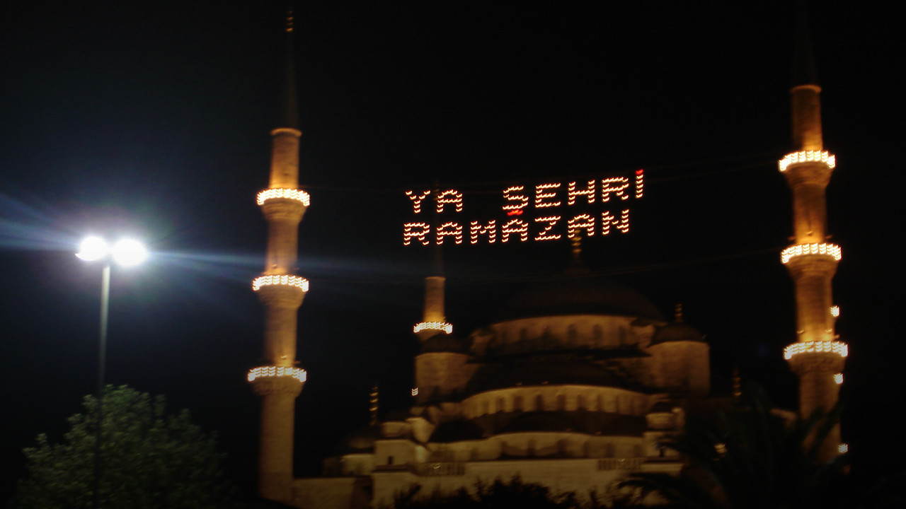 Niyet etmeden oruç tutulur mu? Nasıl niyet edilir? Oruçta niyet hakkında merak edilen sorular