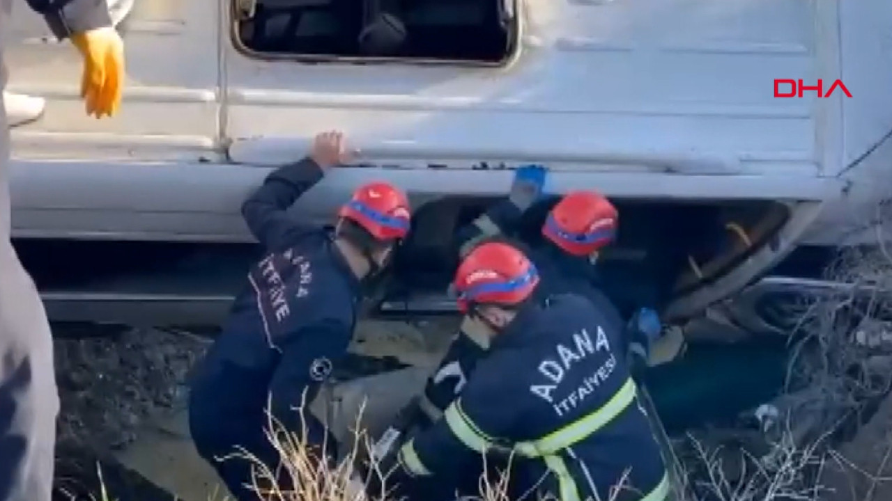 Öğrenci servisi dereye düştü: Yaralılar var