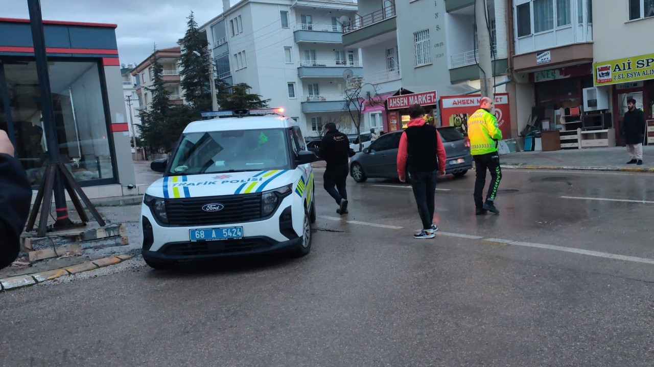 Otomobil ile motosiklet çarpıştı: 1 yaralı