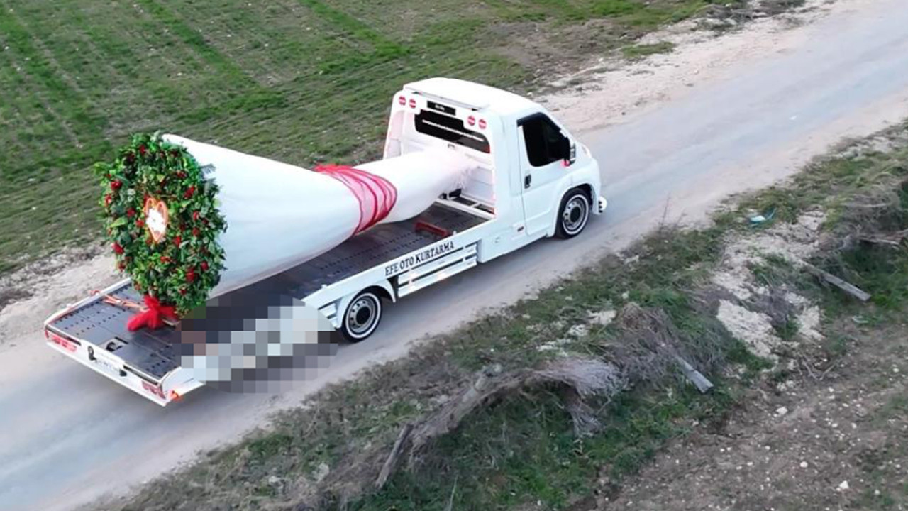 'Çekici' evlilik teklifi: Oto kurtarıcıdan romantik plan