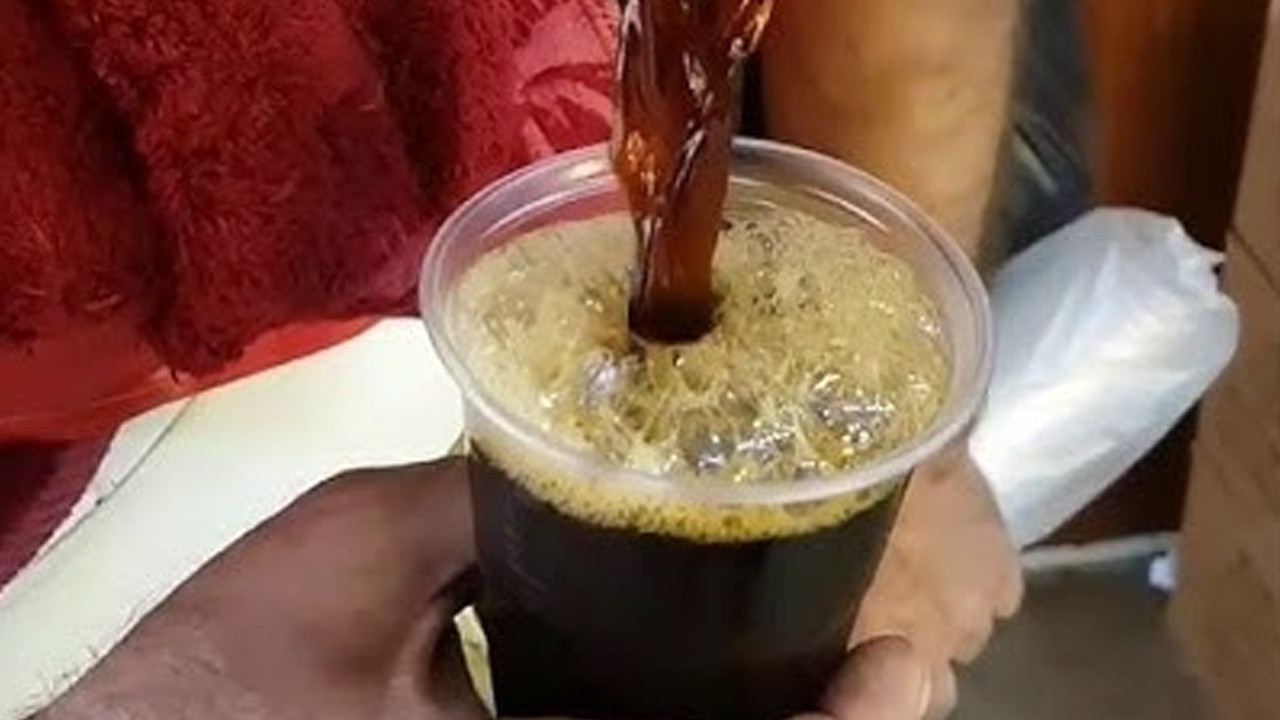 Reflüye karşı doğal kalkan: Evde meyan şerbeti nasıl yapılır