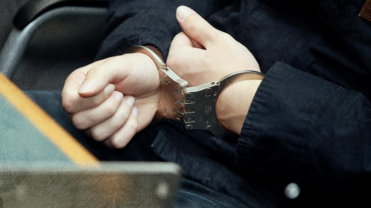 Servet beklerken kelepçeyle tanıştı: Jandarmadan 100 bin dolarlık lahit operasyonu