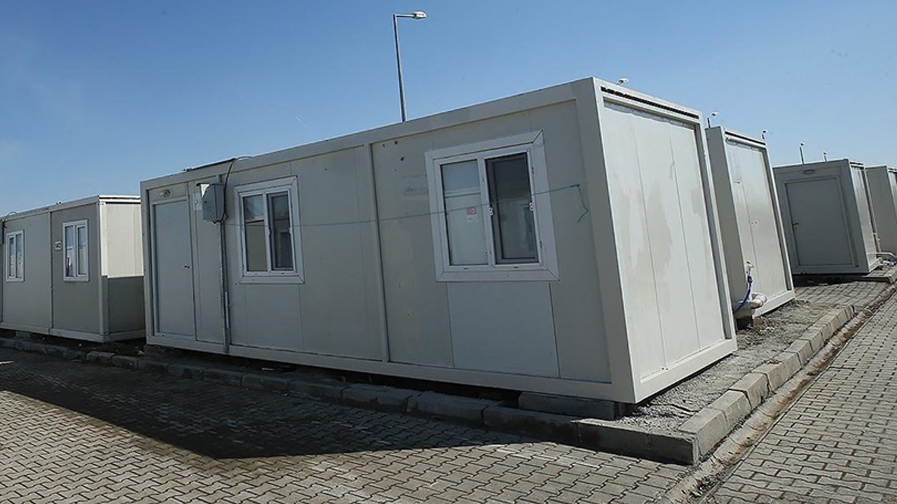 Türkiye’den Trablusşam’a 100 prefabrik konut desteği