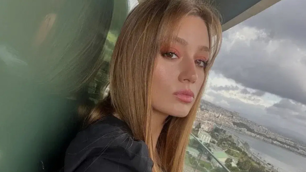 8 ay önce anne olmuştu: Gizem Karaca kızının yüzünü ilk kez paylaştı