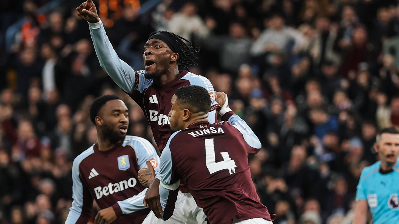 Aston Villa Tammy Abraham ile puanı kurtardı