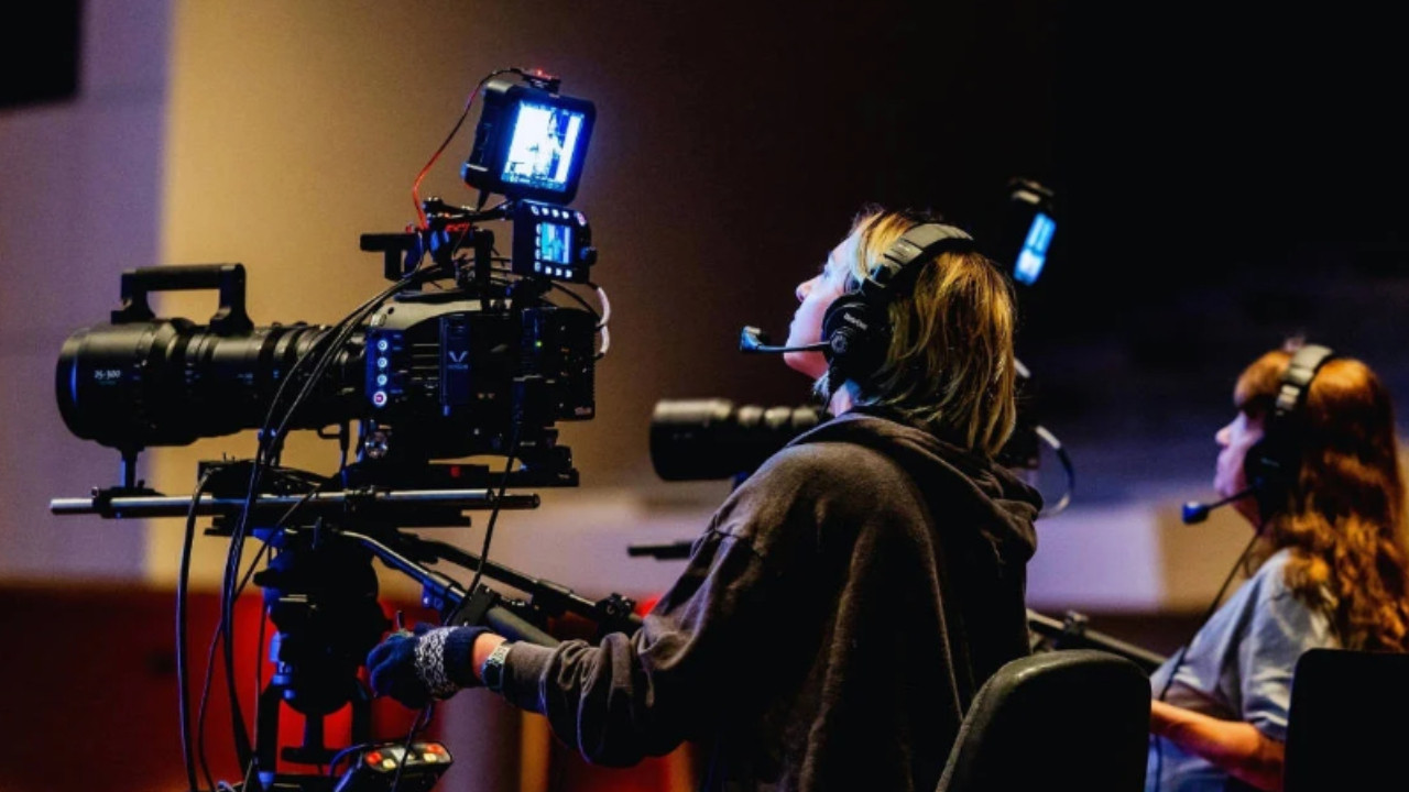 Sine-Sen Bakanlığın dizi teşvikine tepki gösterdi