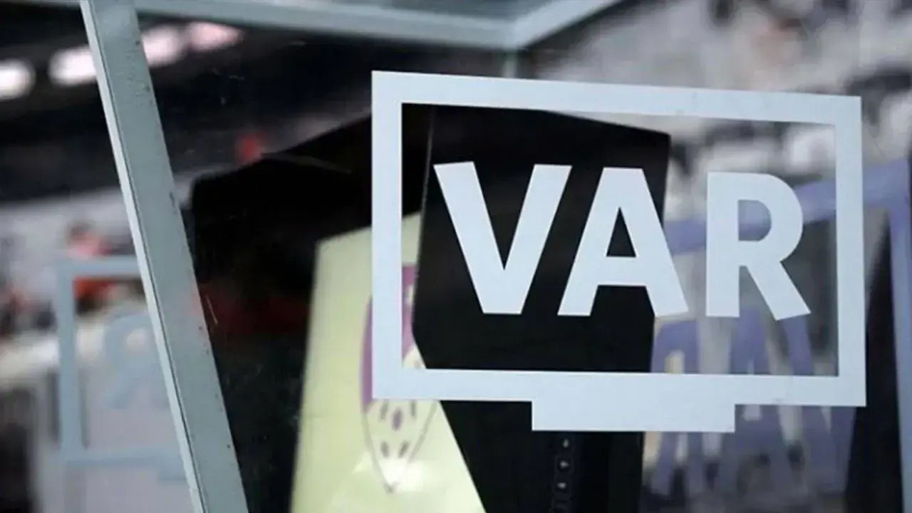 Beşiktaş - Göztepe maçının VAR hakemi açıklandı