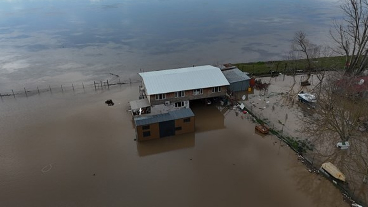 Edirne’de tarım arazileri sular altında kaldı