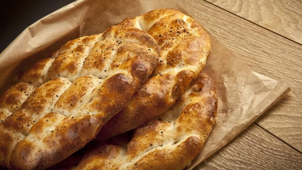 Alım gücü pideyi de vurdu: '24 yılda sofradan 490 gram eksildi'