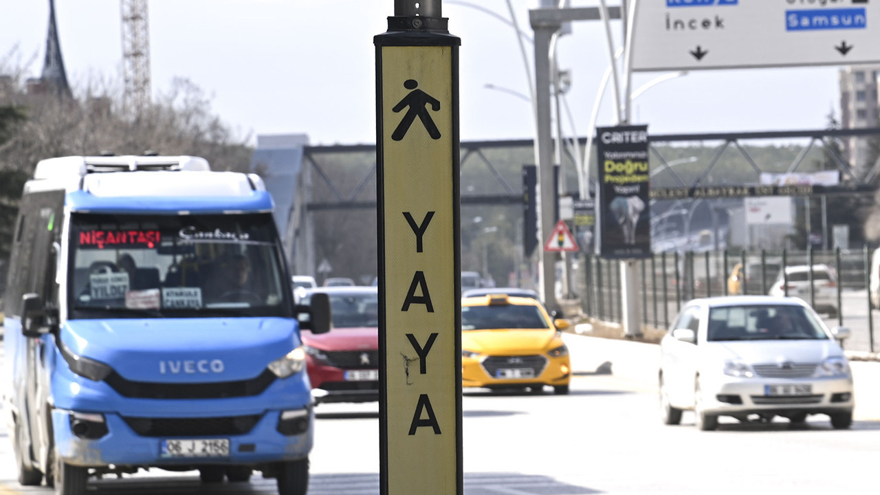 Ankara’da yaya geçidinde feci kaza: 14 yaşındaki Elif hayatını kaybetti