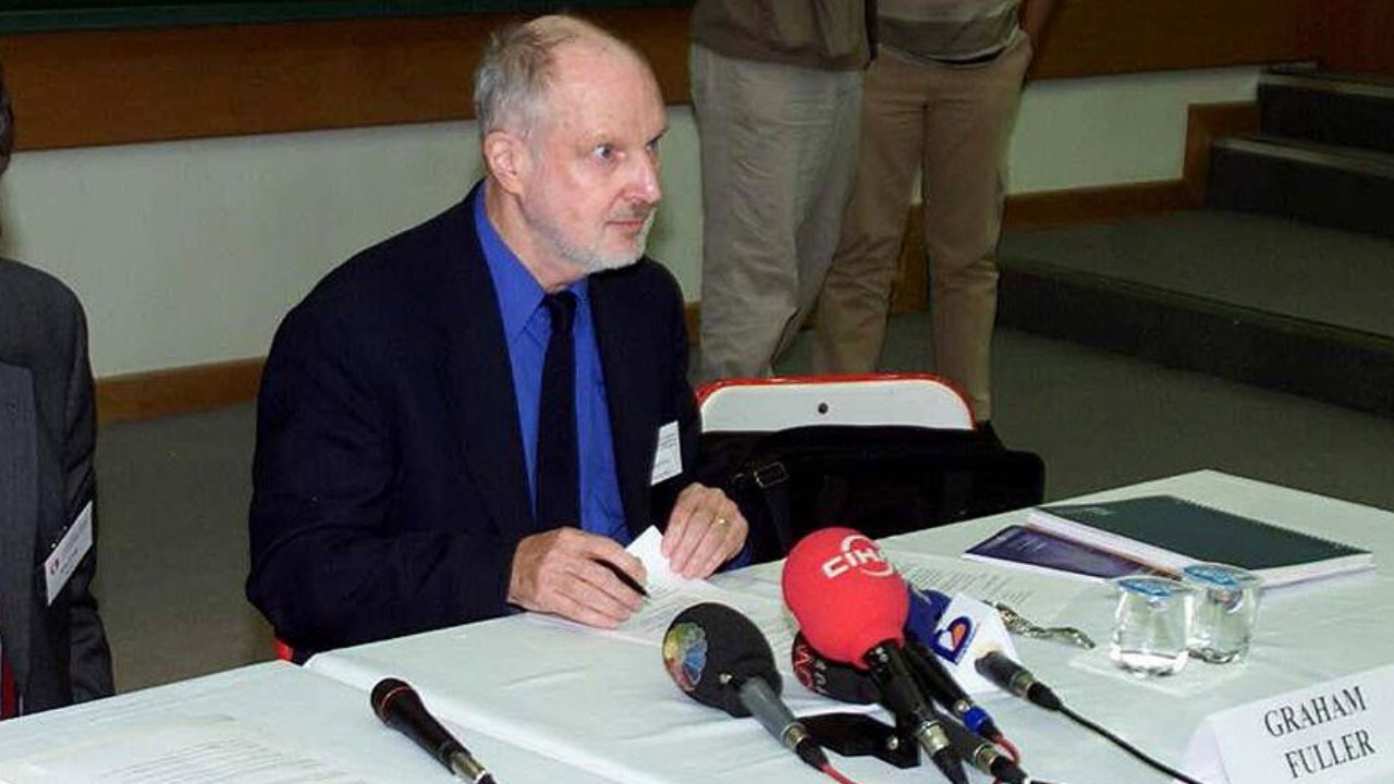 Graham E. Fuller öldü: Gülen'in ABD oturumu alabilmesi için referans mektubu yazmıştı