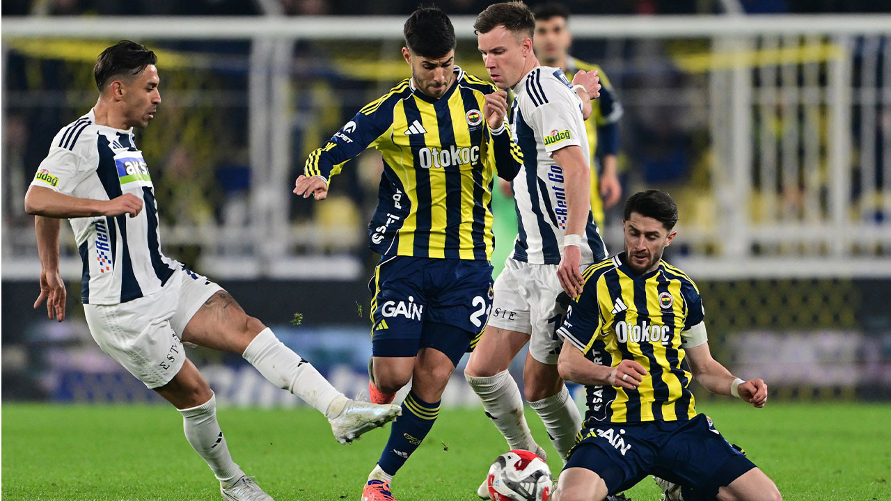 Kadıköy'de dramatik son: Fenerbahçe 90+11'de gelen golle 3 puandan oldu