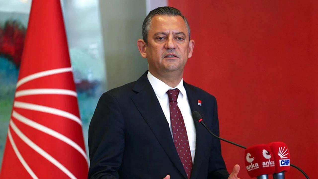 Özgür Özel’den mücadele mesajı: 'Güzel günlerin gelmesi için seçimleri kazanmak lazım'