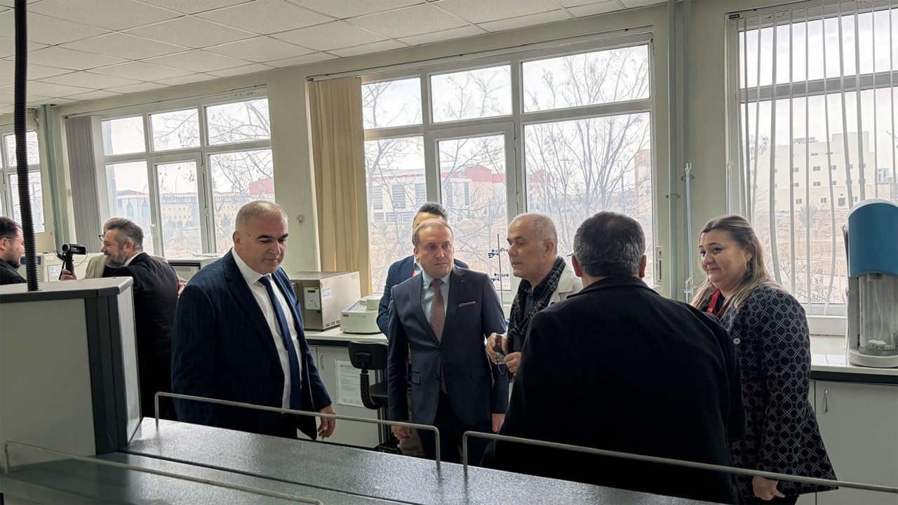 Toprak analizi ve doğru gübreleme çağrısı: Aksaray’da verimlilik seferberliği