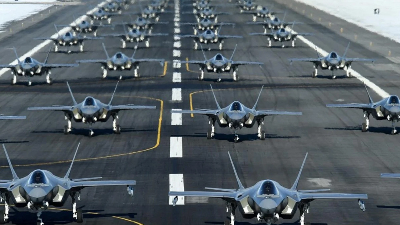 ABD, İran’a saldırıya hazırlanıyor: Bölgeye gönderilen savaş uçağı sayısı 300’ü geçti