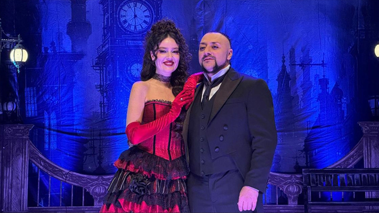 Jekyll ve Hyde Müzikali yeni kadrosuyla sahneye dönüyor: Hayko Cepkin ve Pelin Akil başrolde