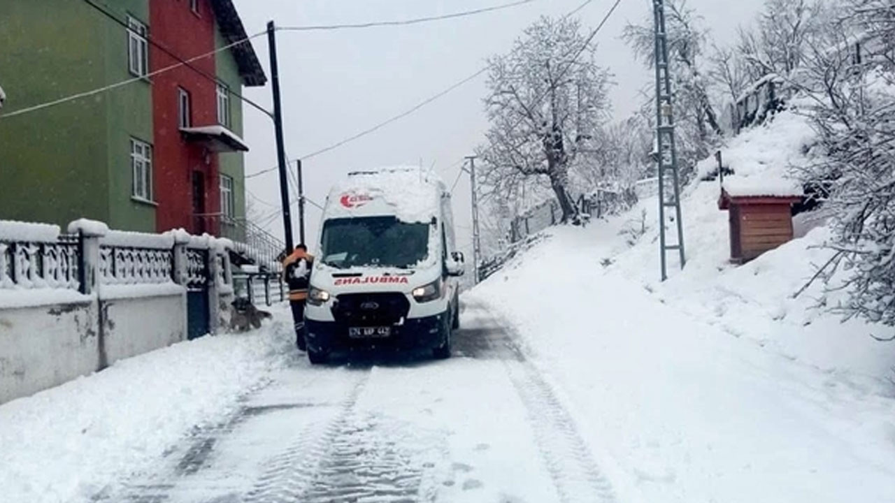 Bartın’ın yüksek kesimlerinde kar