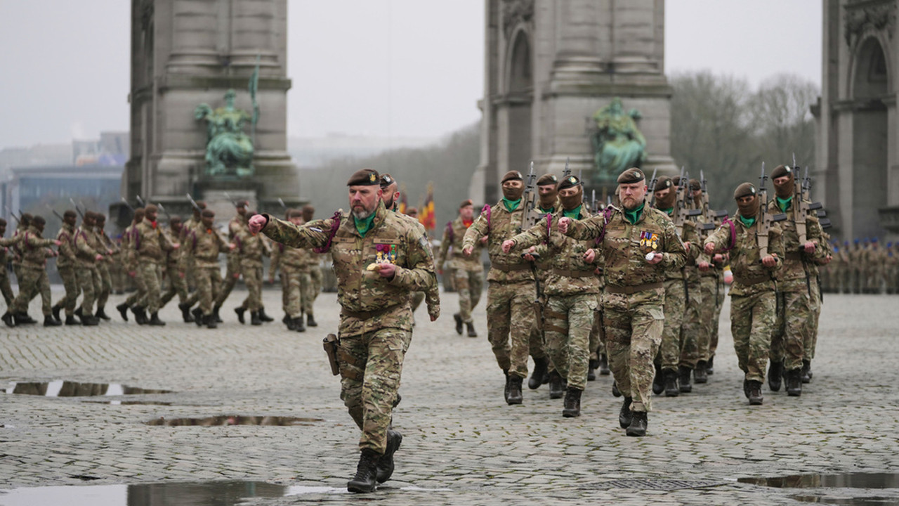 Belçika'da yedek askerlik yaşı yükseldi