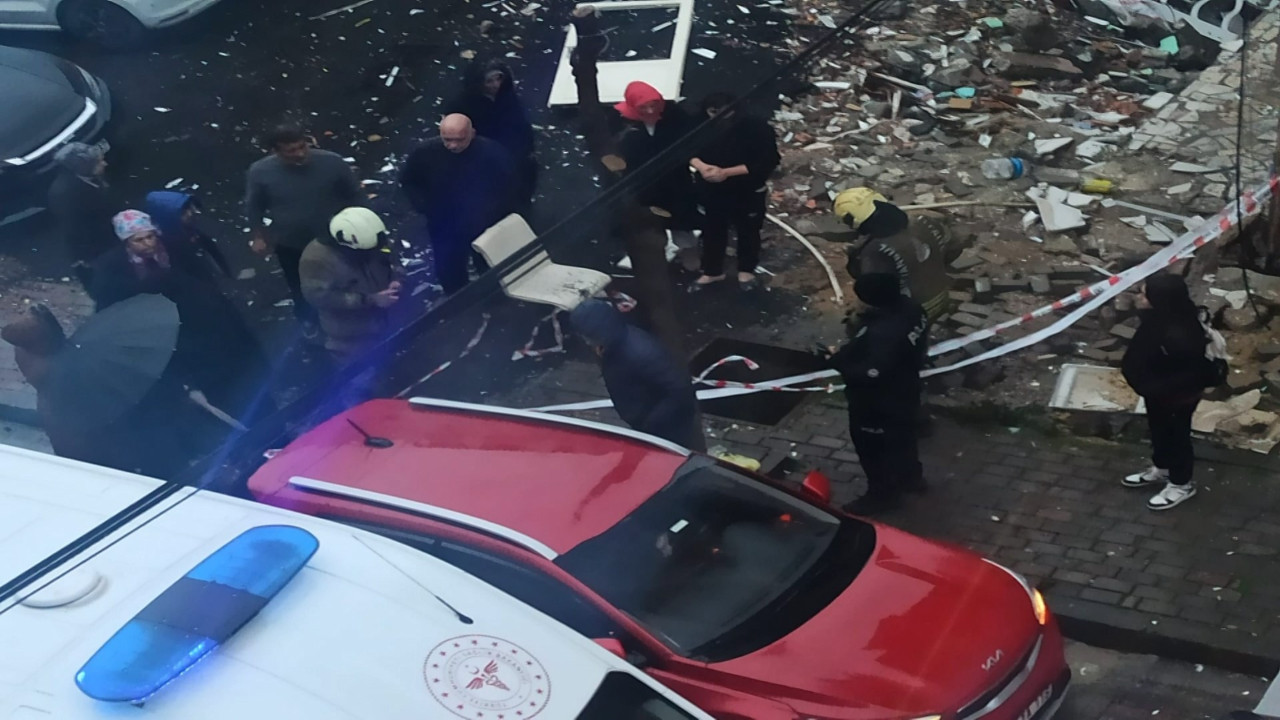 Güngören'de çocuk rögara düştü: Hurdacılar kapağını çalmış