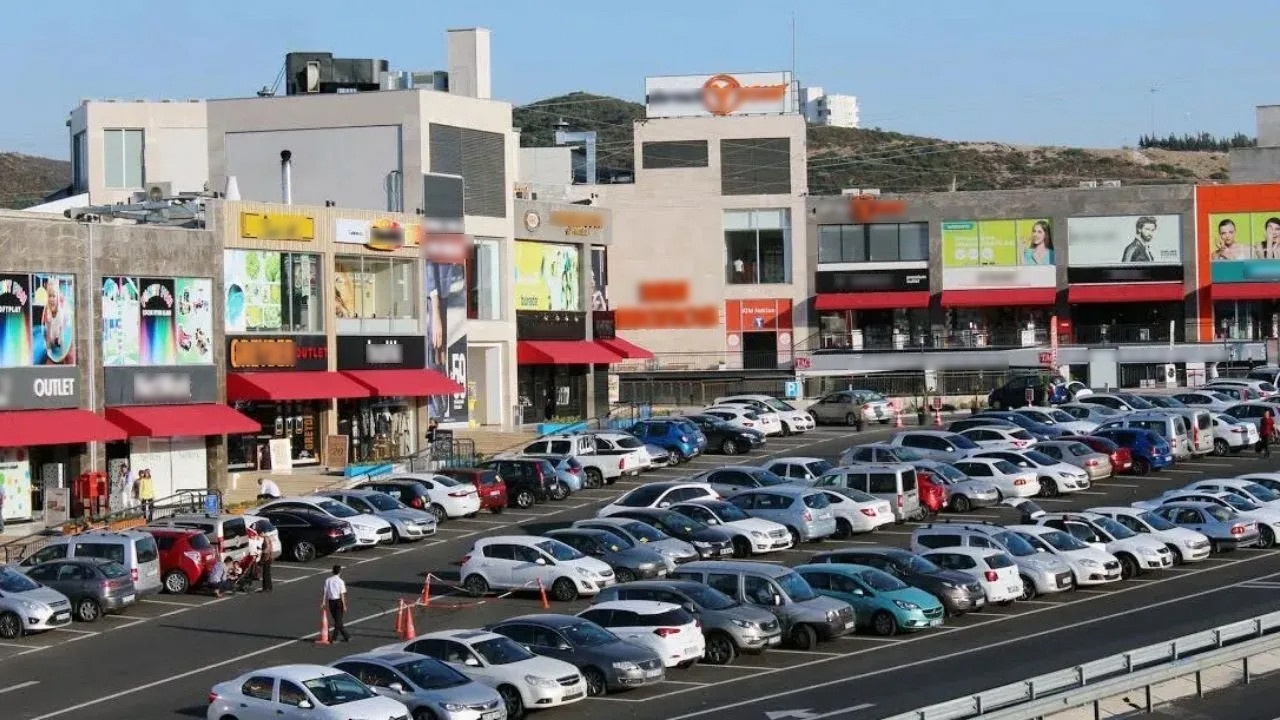 İzmir'de milyon dolarlık 'rant' iddiası: Son yılların en büyük mülkiyet tartışması yargıya taşındı