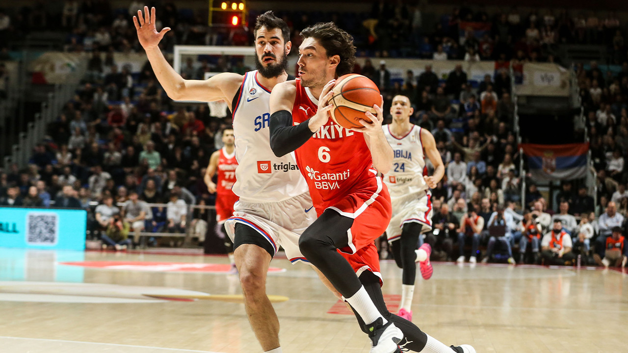 12 Dev Adam Dünya Kupası yolunda Sırbistan’ı Belgrad'da devirdi