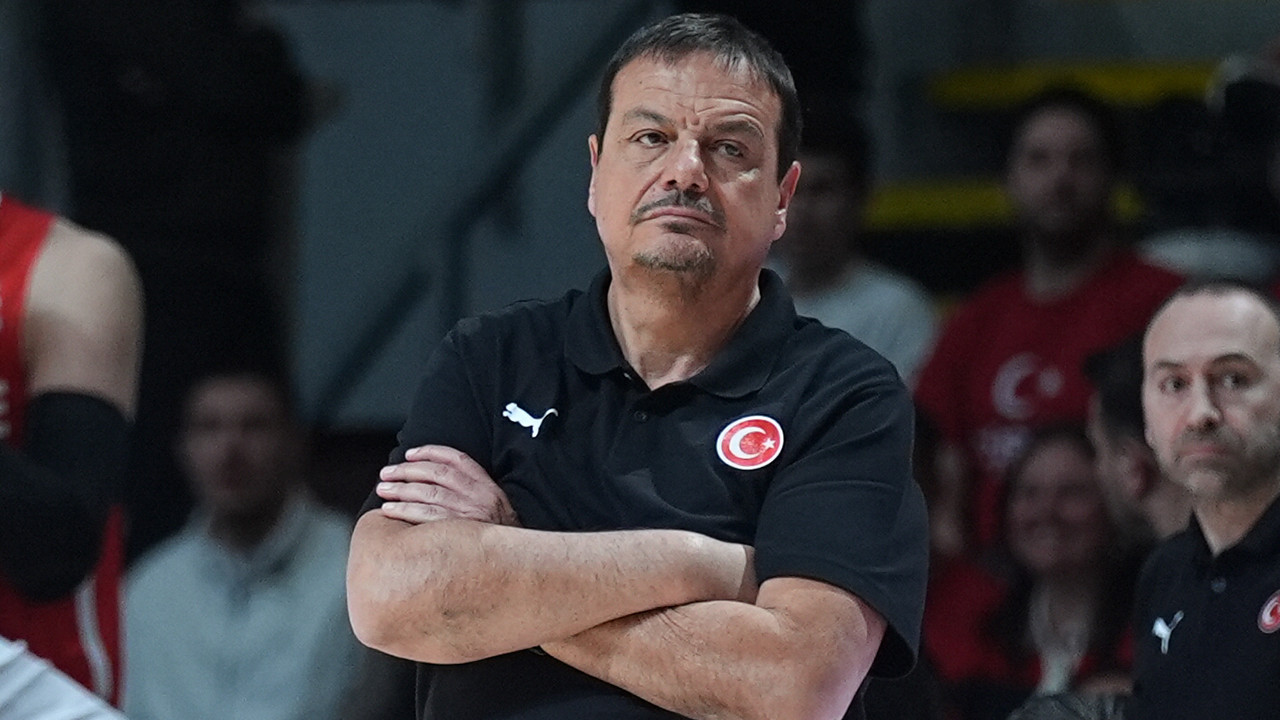 Ergin Ataman: 'Sırbistan'da kazanmak kolay geldi, tarihi bir galibiyet'