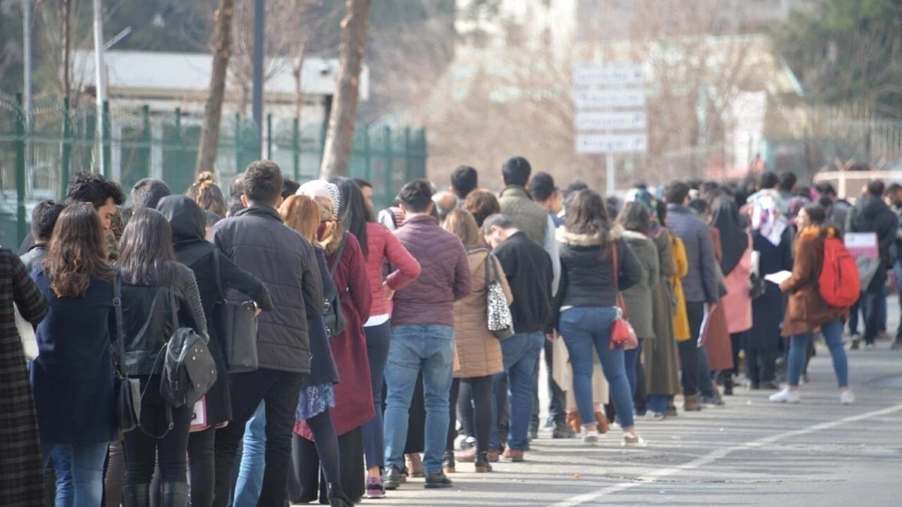 Milyonlarca işsiz çalışmak istemesine rağmen iş bulamıyor: İşte Türkiye’nin işsizlik gerçeği