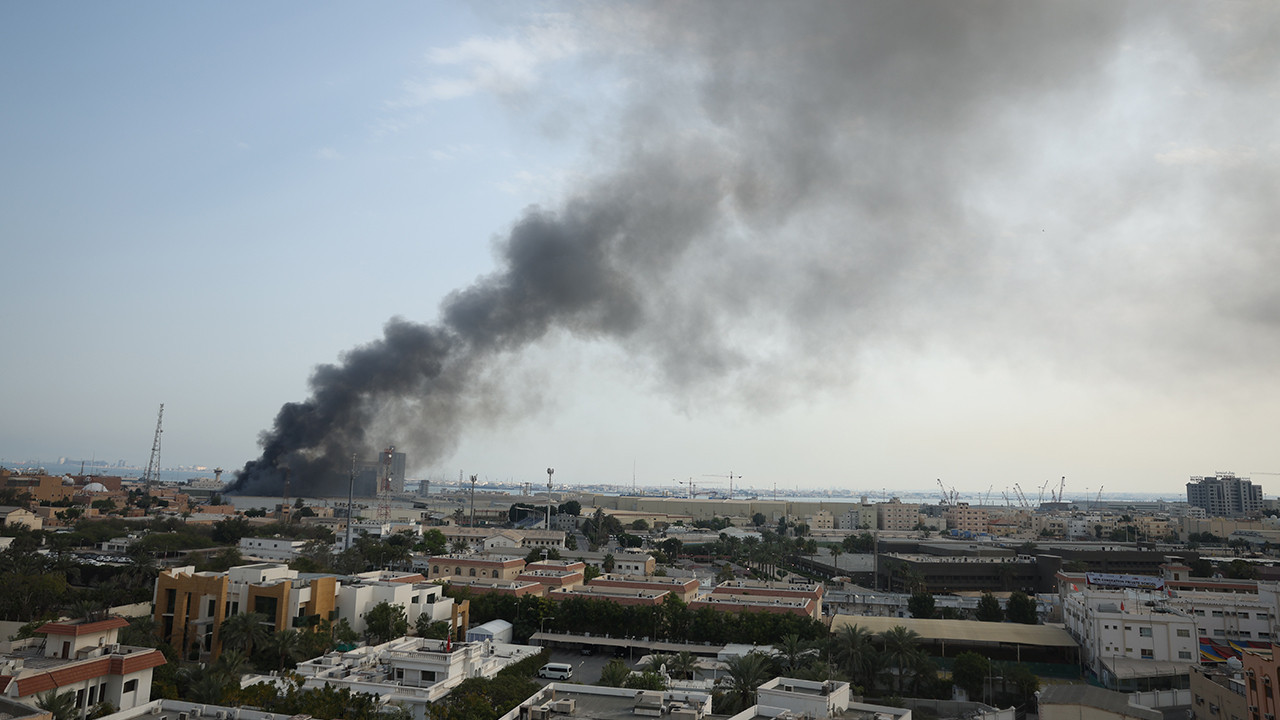 İsrail’e 11’inci dalga füze saldırısı