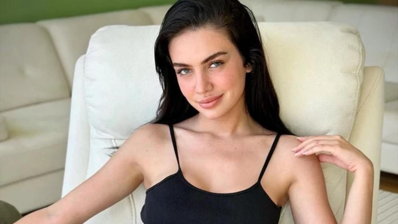 TSK paylaşımı sonrası Ece Ronay hakkında soruşturma