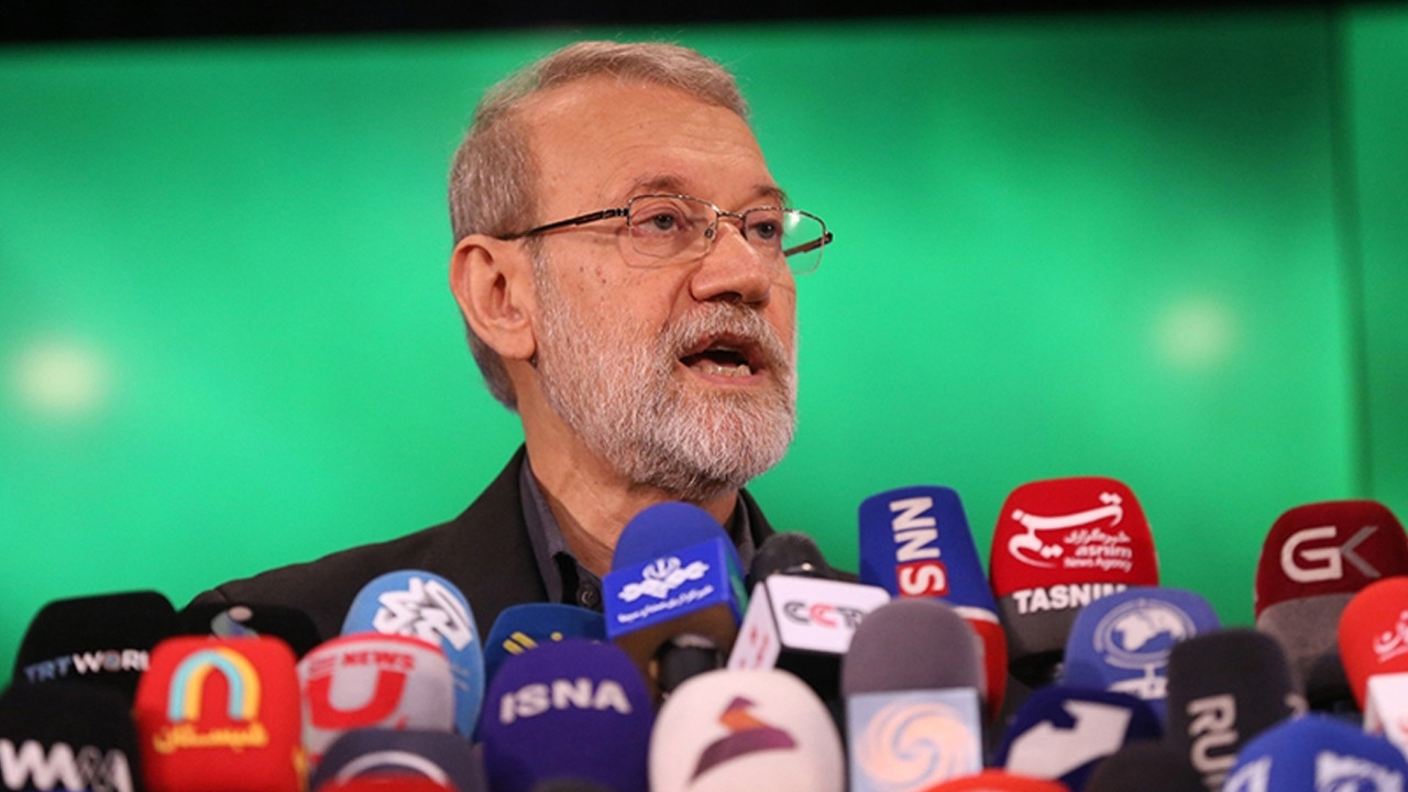 Laricani’den sert mesaj: İran uzun süreli savaşa hazır