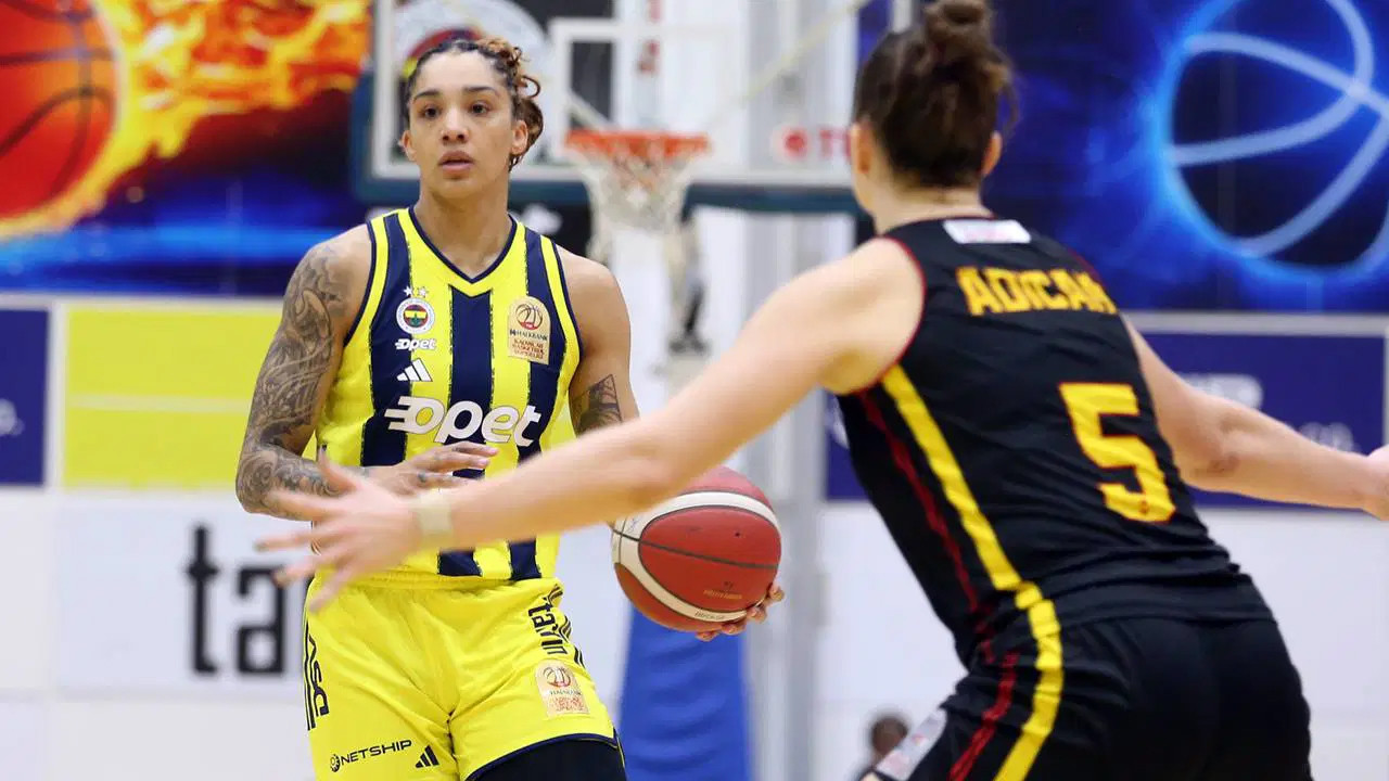 Fenerbahçe Opet, Kadınlar Basketbol Süper Ligi'nde yarı finale kaldı