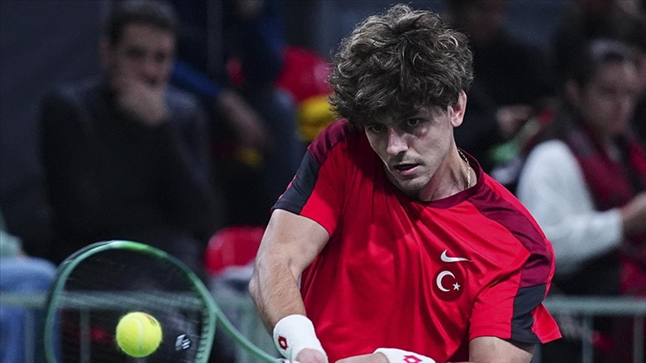 Yankı Erel’in maçı Fujairah’da güvenlik alarmıyla yarıda kaldı