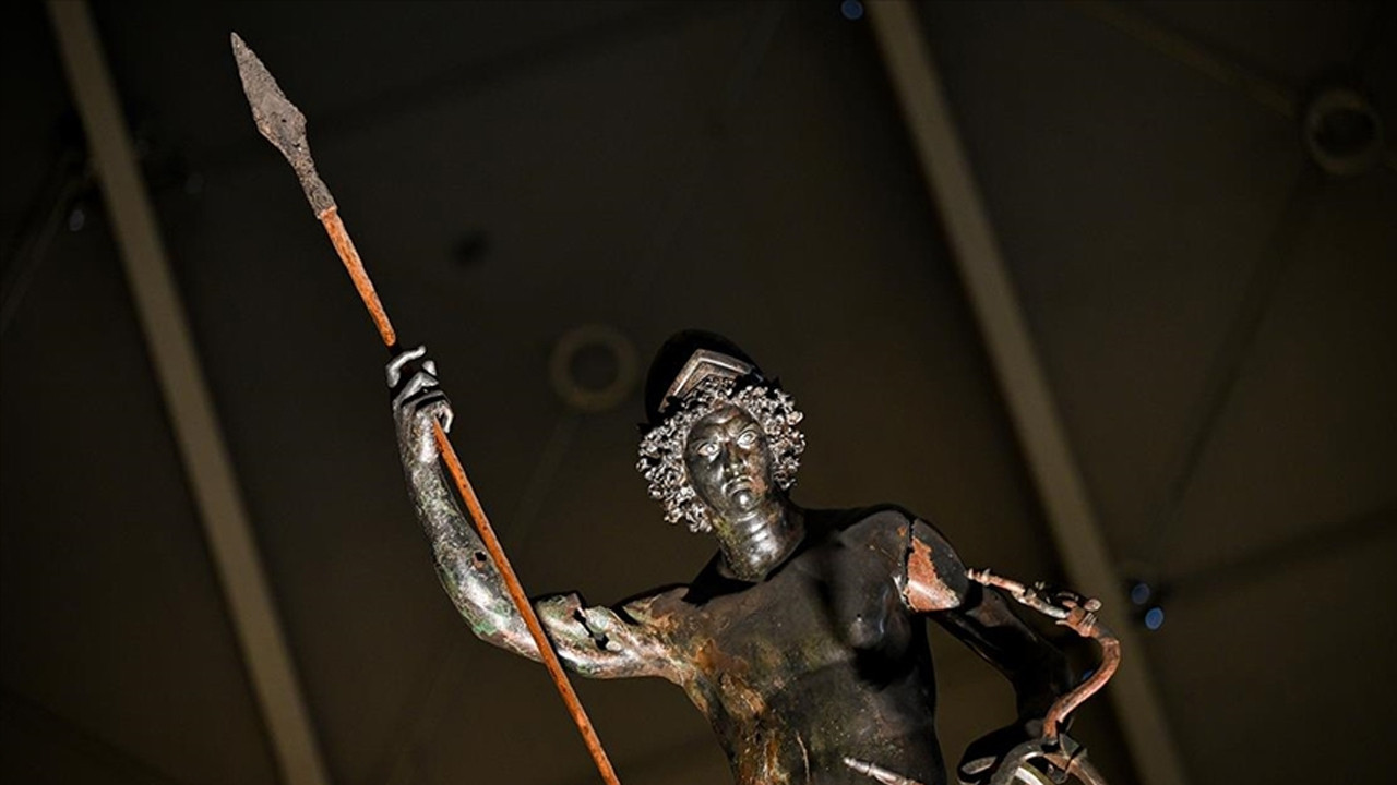 Zeugma’da 2 bin yıllık Mars heykeline özel seyir platformu yapıldı