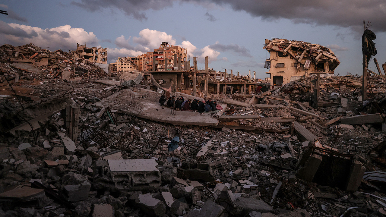 İsrail'in Gazze'ye saldırılarında can kaybı 72 bin 117'ye yükseldi