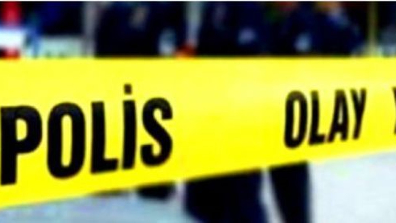 Bilecik’te çarşı ortasındaki kuyumcuyu soydular