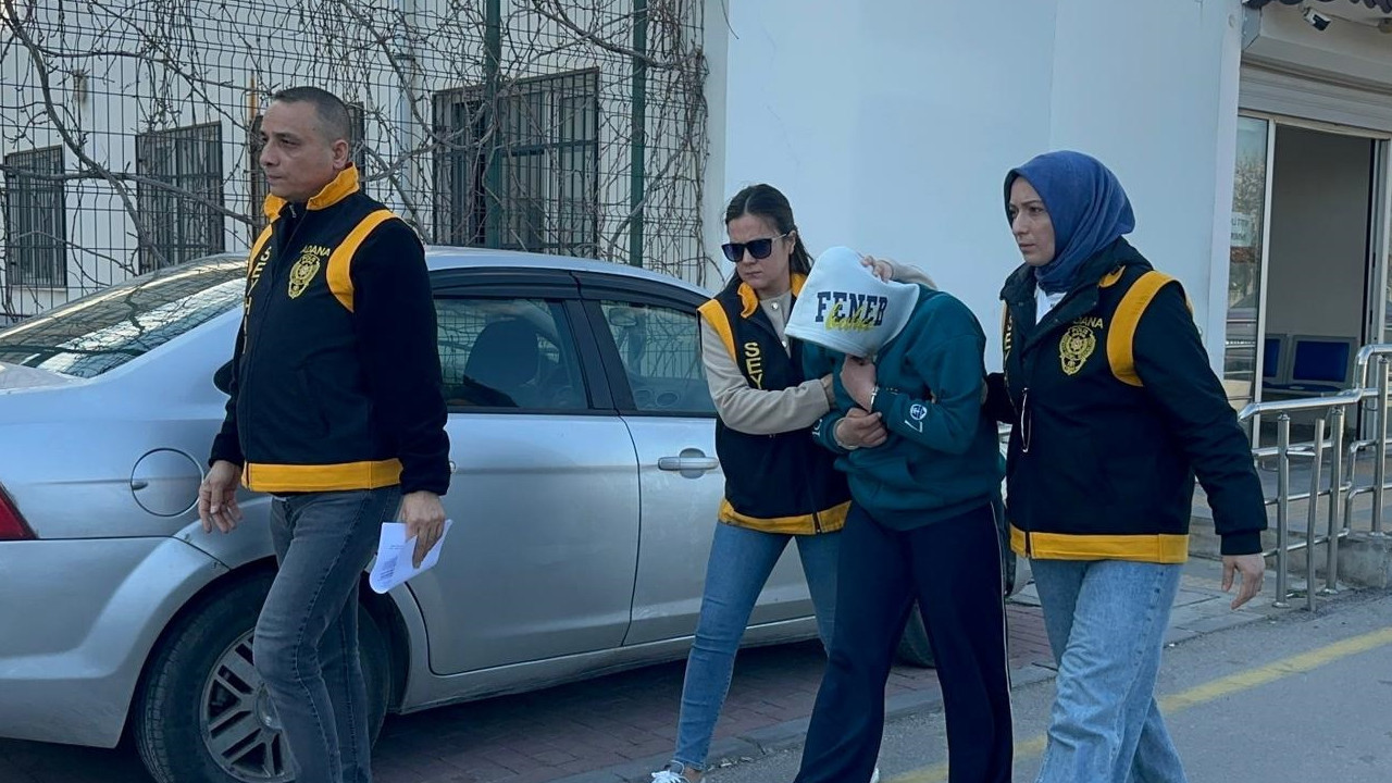 Bursa'da bir anlık öfkede kan aktı: Eşini bıçakladı sonra aynı bıçağı kendine dayadı