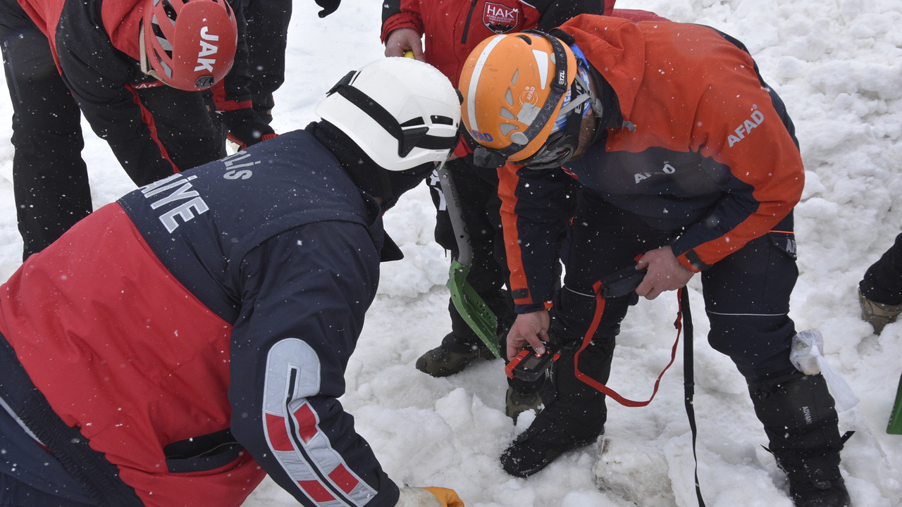 Karlı arazide stratejik hamle: Hayat kurtaran işbirliği
