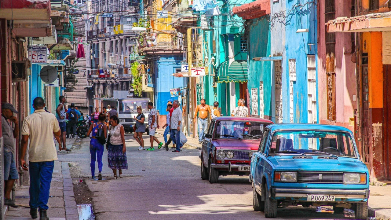 Küba'da dev termoelektrik santralinde arıza