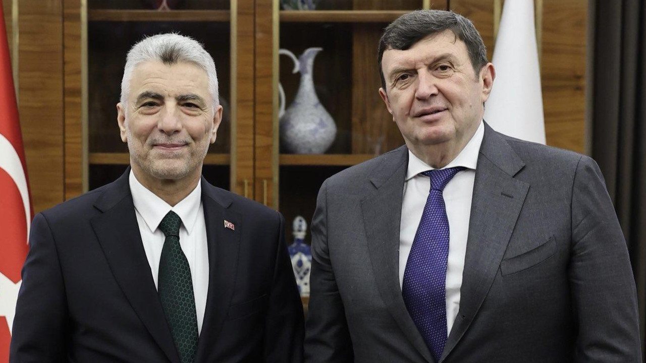 Bakan Bolat'tan Sırbistan'da kritik görüşme