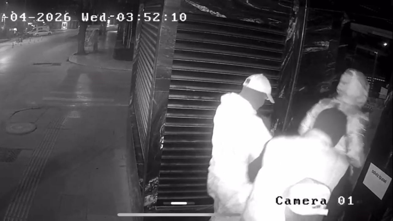 Bilecik'teki kuyumcu soygunu güvenlik kamerasında