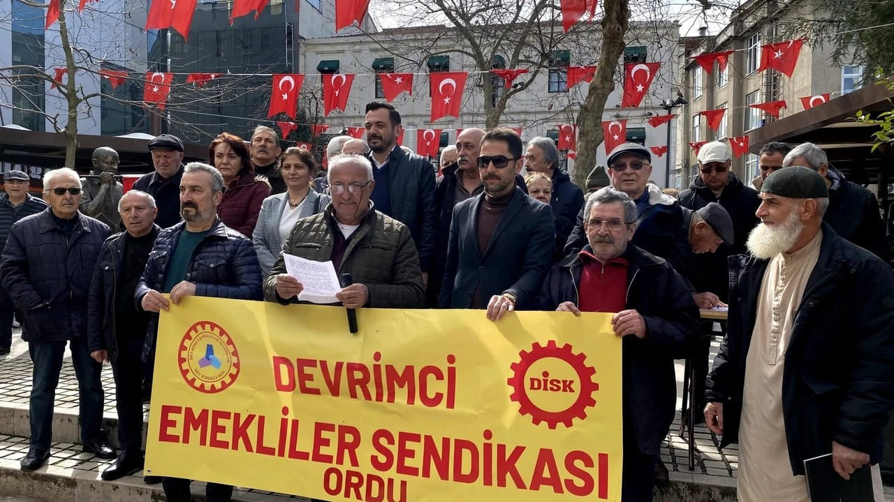 Emeklilerden imza seferberliği: Bizi mağdur edeni mağdur edeceğiz